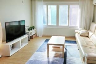Mark's House/8min to Hongdae/Family&Group/Cozy Vacation rental in Seoul