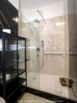 Casa Vacanze Jasmine For Families  Couples Rome Apartment in Rome