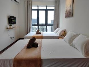 Near From Airport K Avenue Cozy Room 3-4 Pax Villa in Kota Kinabalu