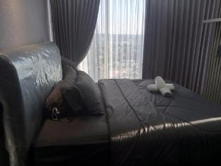 Keken 2 BR Pollux Habibie City View TC Apartment in Riau Islands, Indonesia