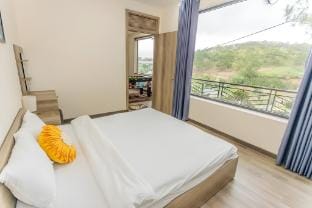 An villa Villa in Dalat