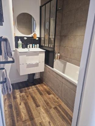 Studio coeur de ville, 100m de la plage Apartment in Les Sables-d'Olonne