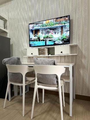 Staycation Trees Residences Quezon City Amaze365 Apartment in Quezon City