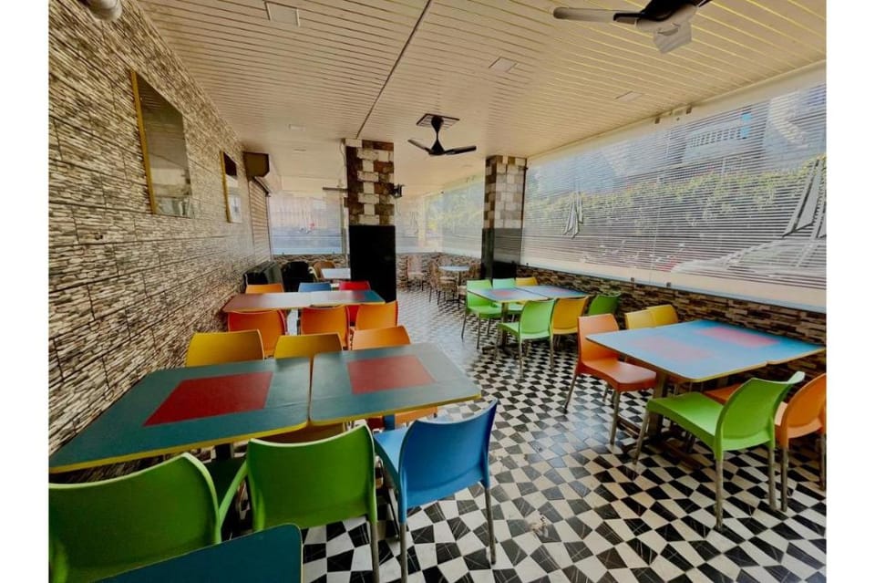 Hotel SSR Palace Mount Abu Hotel in Gujarat