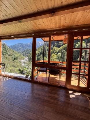 sage cabins Vacation rental in Himachal Pradesh