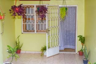 Peony Home 2, near UN Base & Entebbe Airport Vacation rental in Uganda