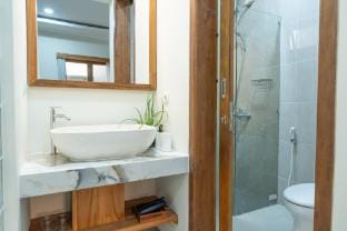 New! Private 2BR villa with pool in center Canggu Villa in North Kuta