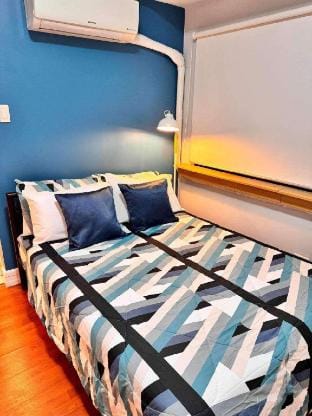 Azure Atlantic Haven Vacation rental in Makati