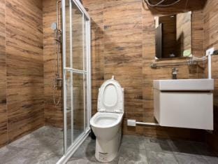 Leisurely Living, Miaoli City #New Hotel-style Apartment #Balcony #Tumble Dryer Washing Machine # Apartment in Taiwan, Province of China