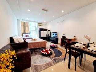 First Subang Courtyard SS15 Nu Empire Taylors SJMC Vacation rental in Subang Jaya