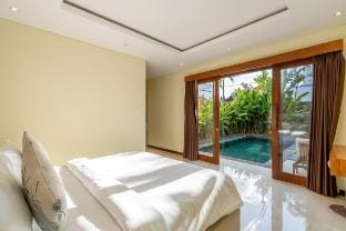 New! Elite Retreat Private Villa in Seminyak  Villa in North Kuta