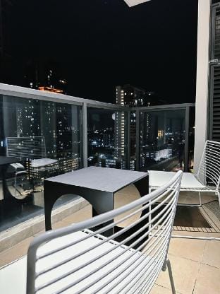 RNF 2Bedroom PS4 And FreeNetflix Vacation rental in Johor Bahru