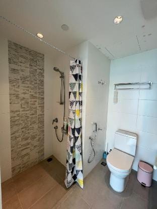 【SEAVIEW】Premium Duplex •Seafront •Town-Gurney 12B Apartment in George Town