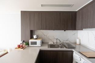 #Busan#Gwangalli#FriendshipTrip#GwangandaegyoView#HighFloorOceanRestaurant#FreeParking#PetsFree Apartment in Busan
