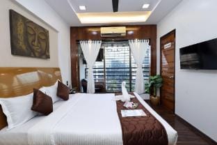 Agoda Choice 3 BHK in Powai – Family Traveller Apartment in Mumbai