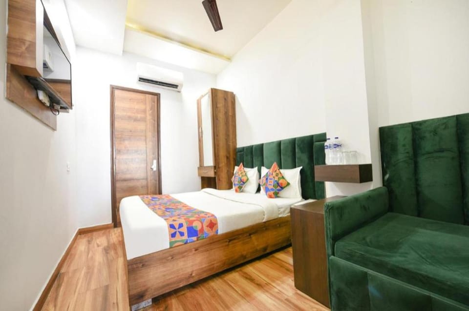Goroomgo Hotel 56 Amritsar Hotel in Punjab, India