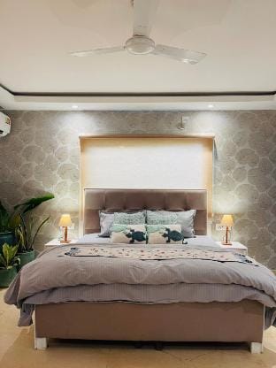 Homiestays’ Dreamy Den Villa in New Delhi