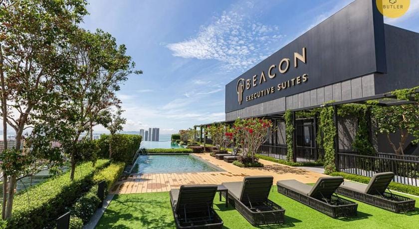 【GreatView】Infinity Pool •Town •EasyAccess 139 Apartment in George Town