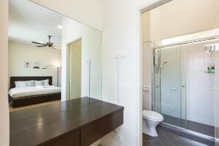 【LONG-STAY OFFER】Landed 3BR •Seafood •walk 2 Beach Vacation rental in Bayan Lepas