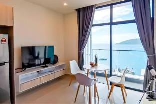The Shore Sunset Seaview Suite 일몰 바다 전망 집日落海景家 Vacation rental in Kota Kinabalu