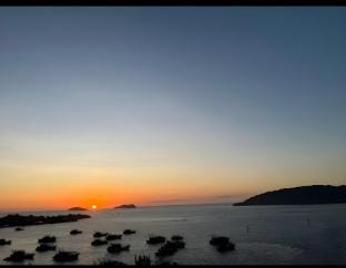 The Shore Sunset Seaview Suite 일몰 바다 전망 집日落海景家 Vacation rental in Kota Kinabalu