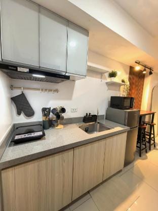 Nordic Style 1 Bedroom w/ Balcony  and City View  Apartment in Mandaluyong
