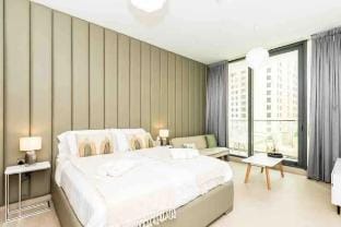 Dubai Marina, LIV Residence, Luxury Studio  Apartment in Dubai