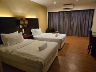 Twin bed @ SCSP Ming Garden 2 Apartment in Kota Kinabalu