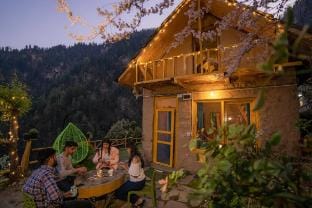 Bastiat Stays | Whispering Pines Cottage Vacation rental in Himachal Pradesh