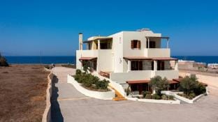 Uva Nera House Oia Apartment in Santorini