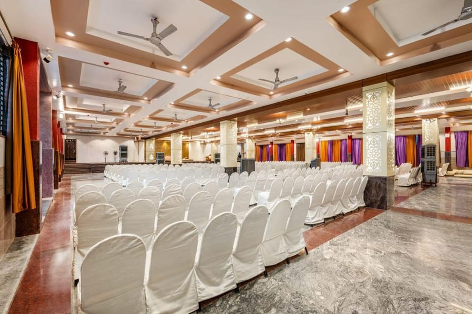 VS Green Valley Resort Hotel in Karnataka