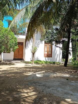 Villa Four Seasons - Mirissa ( 4 bed rooms Villa) Villa in Mirissa
