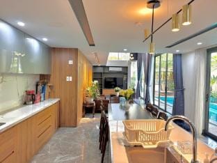 Villa Da Phuoc Da Nang 5 Bedrooms Vacation rental in Da Nang