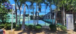 넓은 뒷마당 2층 단독주택, 룸 3개 화장실 2개, 고급 주택단지(B9L11) Vacation rental in Lapu-Lapu City