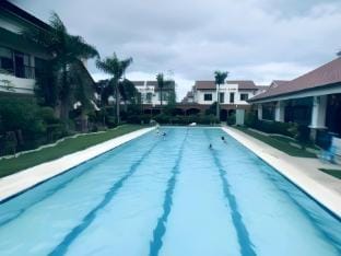 Luxury Mansion in the Village - 5 Rooms, 4 Bathrooms, Private Use, Spacious Yard Vacation rental in Lapu-Lapu City