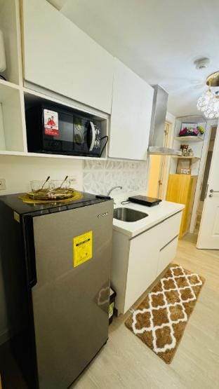 LUX AURUM MGD Staycation Azure North Apartment in Calabarzon