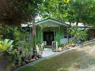 Balmy Hideout Cafe'&Homestay Vacation rental in Thailand