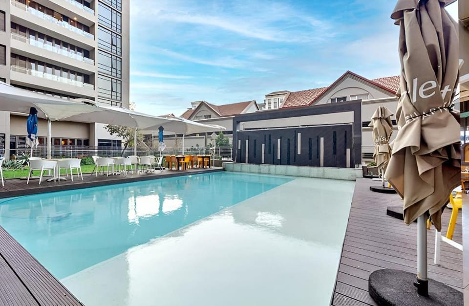 Sandton Luxury Penthouse Apartment in Sandton