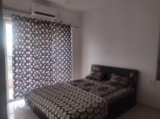 Hinjewadi stay Godrej Elements maan Vacation rental in Maharashtra