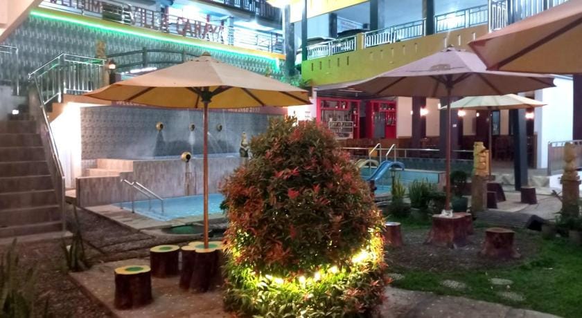Villa Cahaya 3 Guci Mitra RedDoorz Hotel in Indonesia