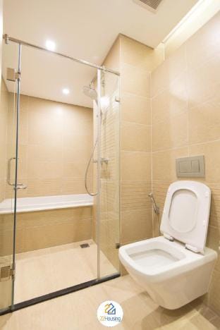 Comfort Stay Ha Noi at Vinhomes Metropolis Apartment in Hanoi