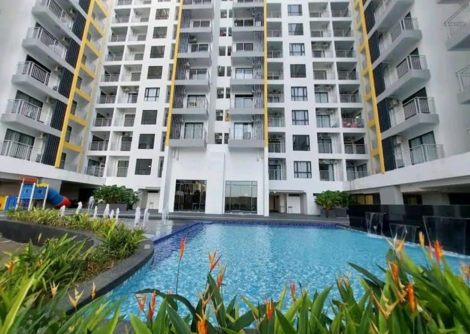 10 min to Subang Airport Free Wi-fi Carpark Apartment in Selangor, Malaysia