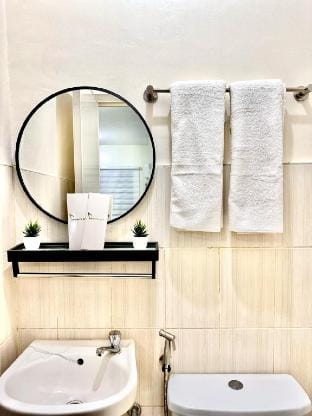Pitch Nook Staycation Vacation rental in Santa Rosa