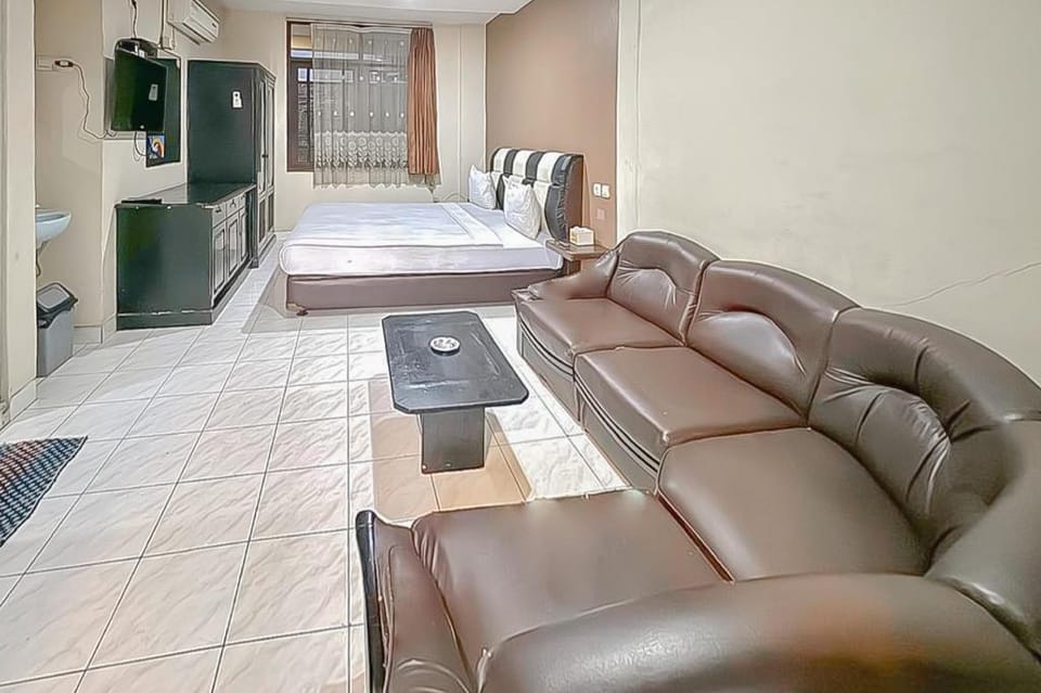 Fajar Indah Hotel Mitra RedDoorz Hotel in West Java