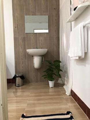 Nang Rong Accommodation, Buriram Kasemsuk Resort Vacation rental in Cambodia