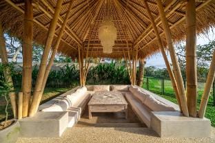 Sola Villa w/Private Pool & Rice Field | Ubud Villa in Tampaksiring