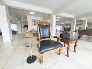 99 Poolvilla Bangsaen Villa in Chon Buri Changwat