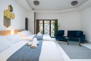 Finchley Studios & Apartments by PrimeCityHosts Apartment in London Borough of Camden