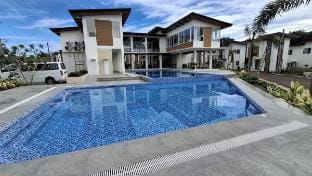 Vacation Home near Airport & White Sand Beaches Vacation rental in Central Visayas