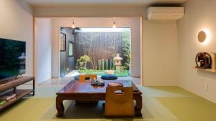 Machiya stay near Kyoto sta. Vacation rental in Kyoto